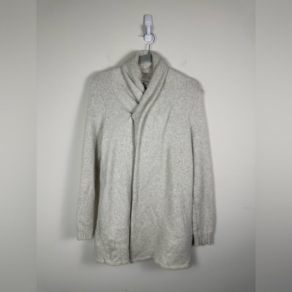 White + Warren Cardigan Sweater Women Small Gray Excellent Shawl Snap Pocket